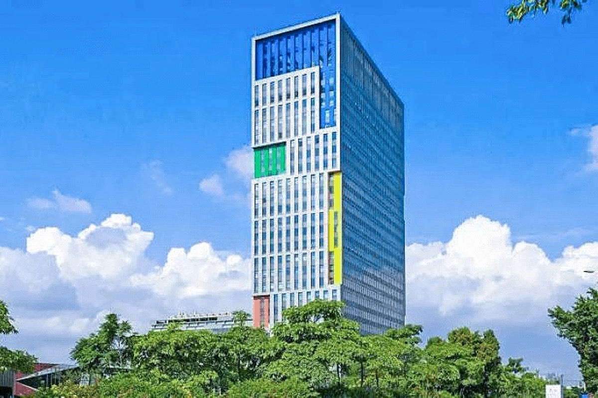海运中心建筑外观图