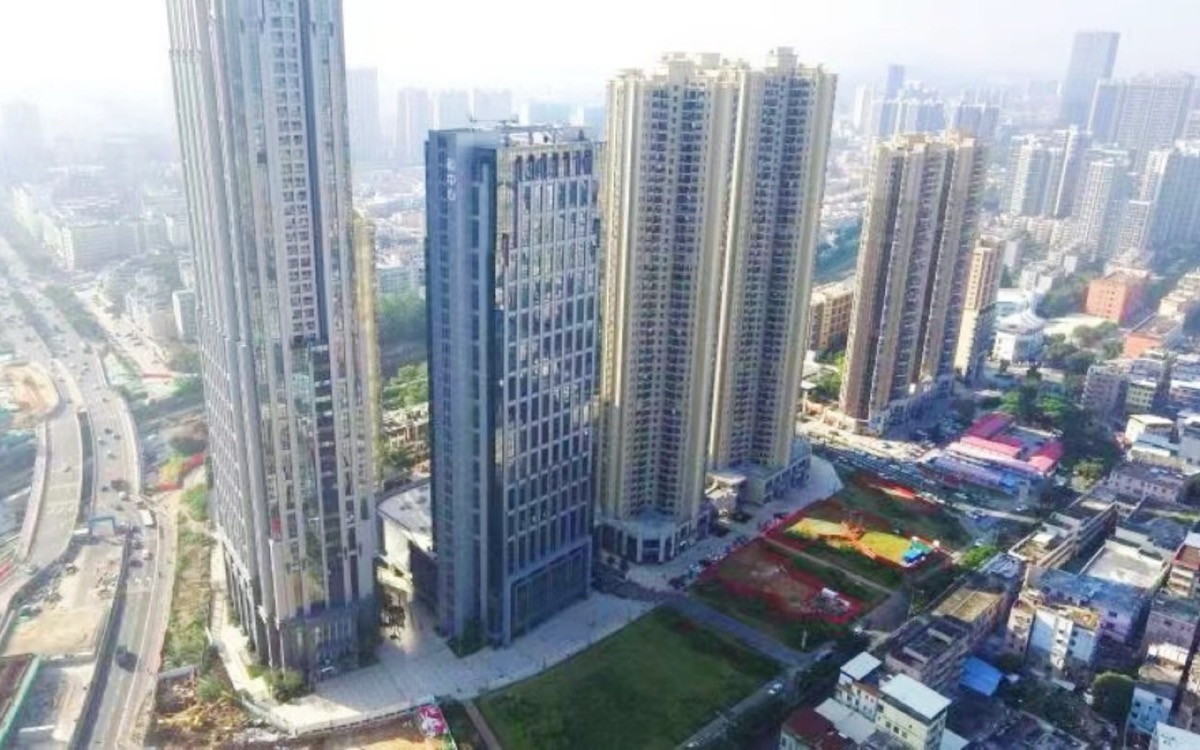 和中心建筑外观图