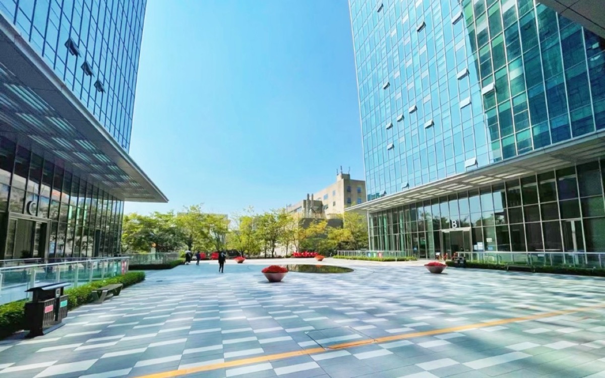 酷派大厦项目实景图三